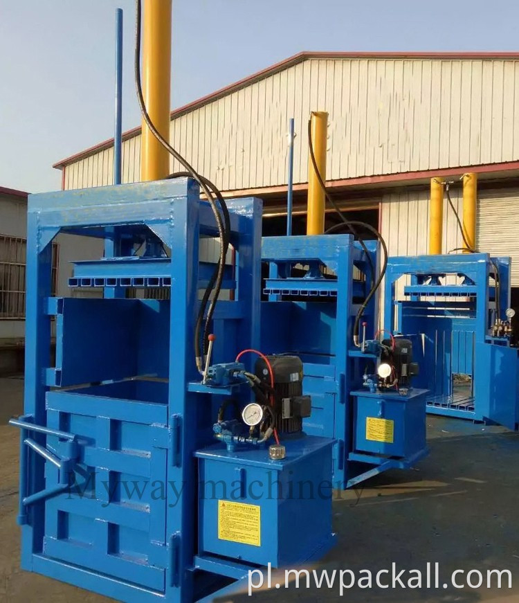 Hydrauliczna prasa do recyklingu / maszyna do prasowania kartonów na odpady